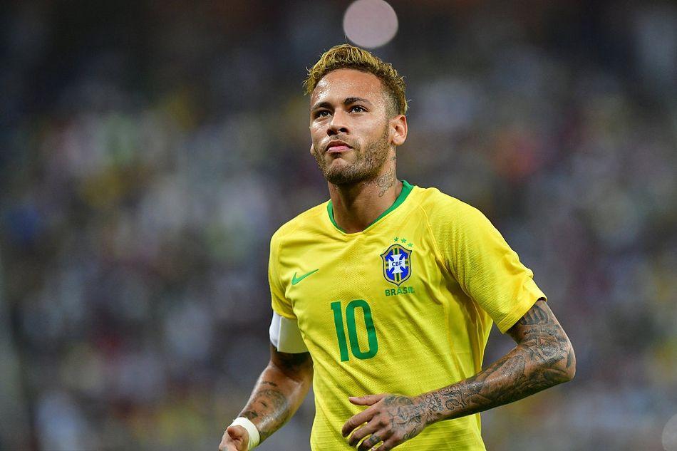 特瓦斯：有人指责我反皇马让我很受伤，我是最坚定的皇马球迷（特瓦斯：遭指责反皇马令我倍感受伤，我是皇马的铁杆球迷）