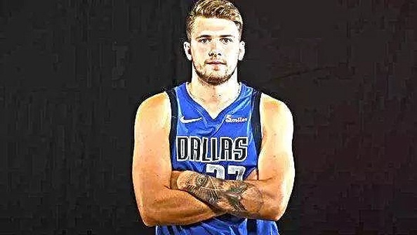 米体：接受手术治疗后，弗朗哥-巴雷西已在上周重返米兰之家（米体：弗朗哥-巴雷西术后已于上周返回米兰之家）