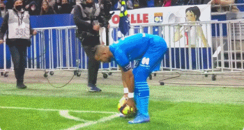 弗洛伦蒂诺：内格雷拉案是足球史上最大丑闻，正义必须得到伸张（弗洛伦蒂诺称内格雷拉案为足坛史上最严重丑闻，必须伸张正义）