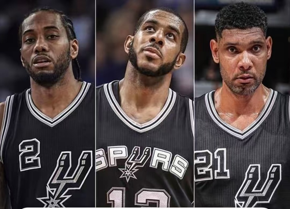 森保一：只要富安健洋状态恢复良好，他就是世界杯名单的候选（森保一：富安健洋若恢复理想，将列入世界杯大名单候选）