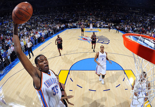 罗哥功劳薄仅差这么一项荣誉就大圆满，所以说的没任何问题（罗哥功勋卓著，只欠这一荣誉便臻圆满，此言并无不当）